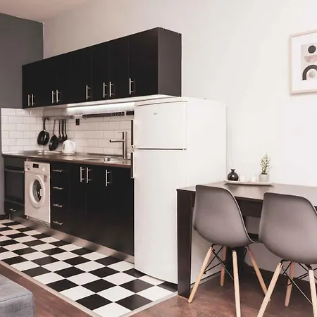 Apartment Skg Experience